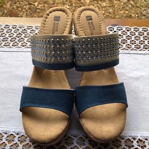 New!! Beautiful Wedge Shoes!!